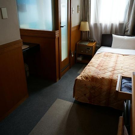 טוקיו Business Hotel Crescent מראה חיצוני תמונה
