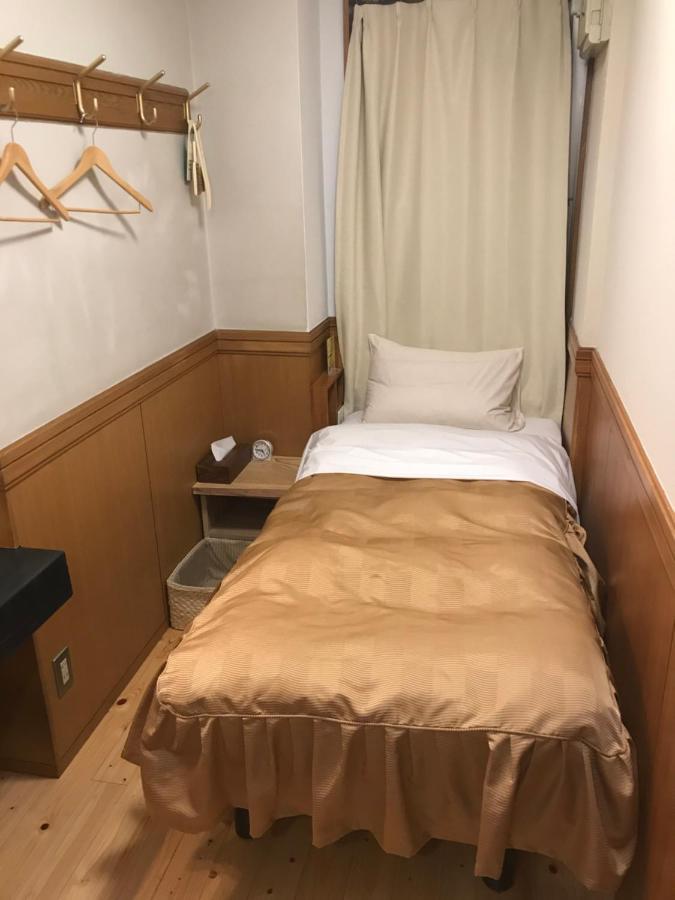 טוקיו Business Hotel Crescent מראה חיצוני תמונה